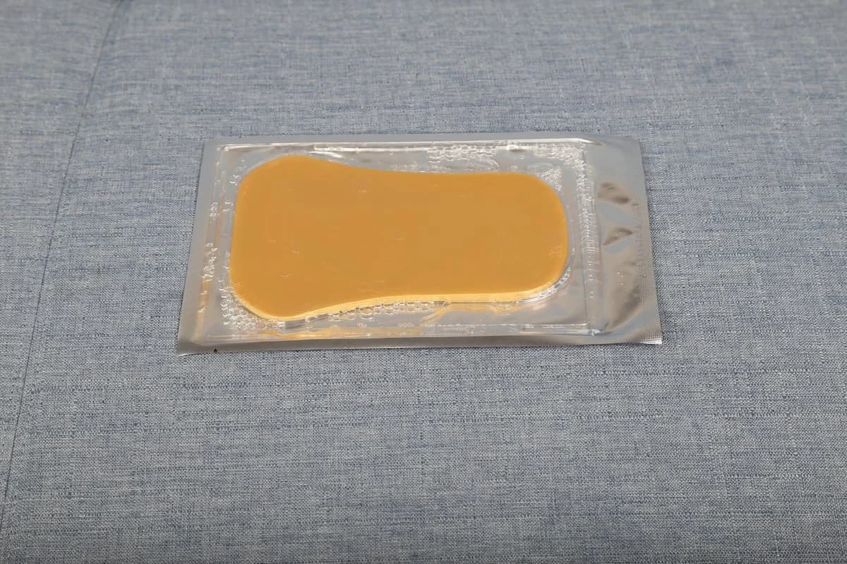 Golden Crystal Foot Mask - 15