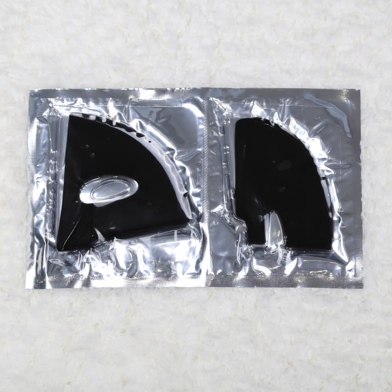 Pore Cleanser Black Collagen Facial Mask Bamboo Charcoal Whitening Cosmetic Sheet Face Mask thumbnail 5