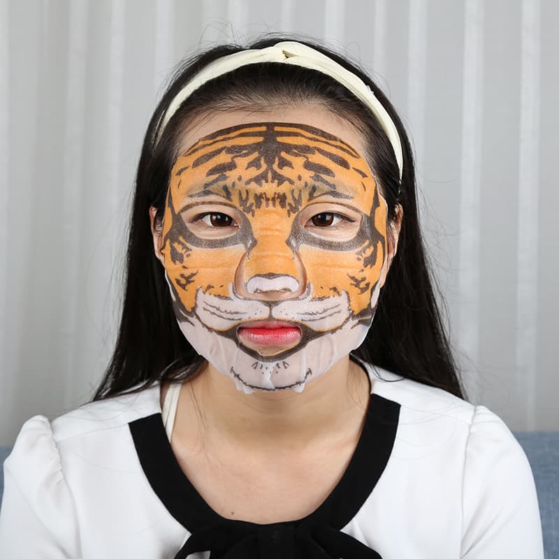Pretty Animal Facial Mask thumbnail 4