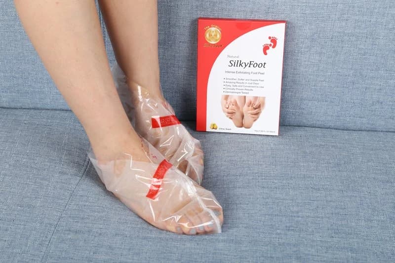 Exfoliating Foot Mask - 33