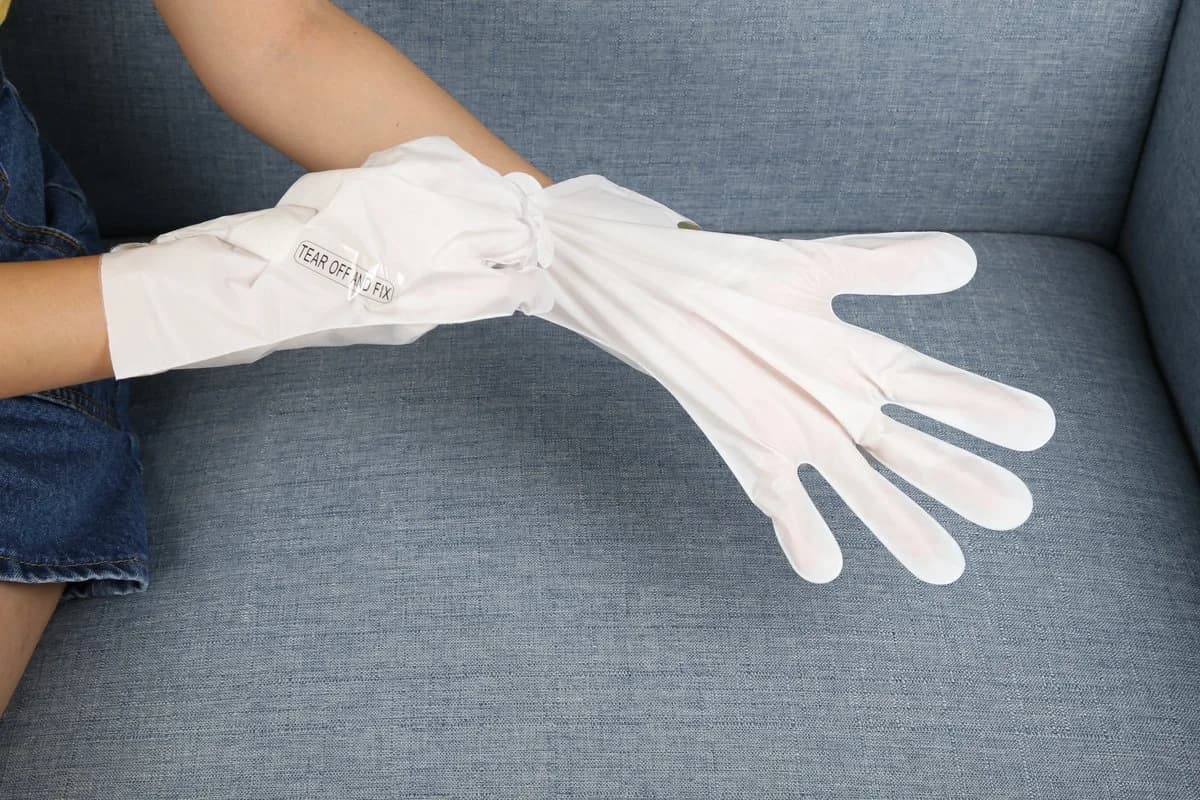 Moisturizing Hand Mask - 22