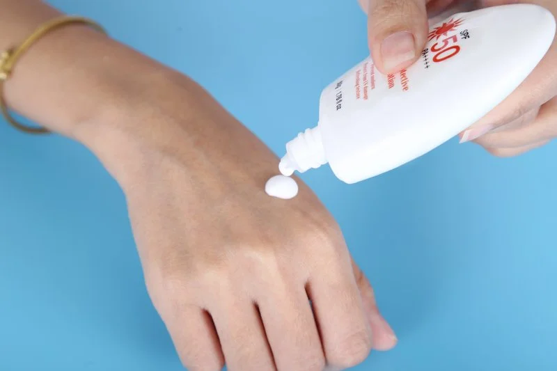 SPF 50+ Protezione Solare ad Ampio Spettro