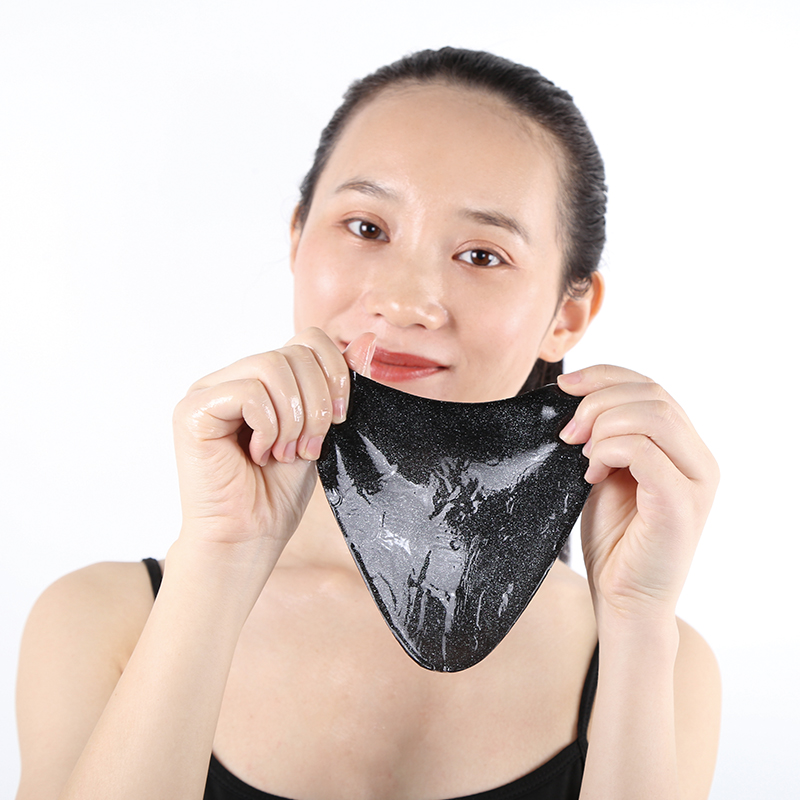 Black Gold Heart Chest Mask - 10