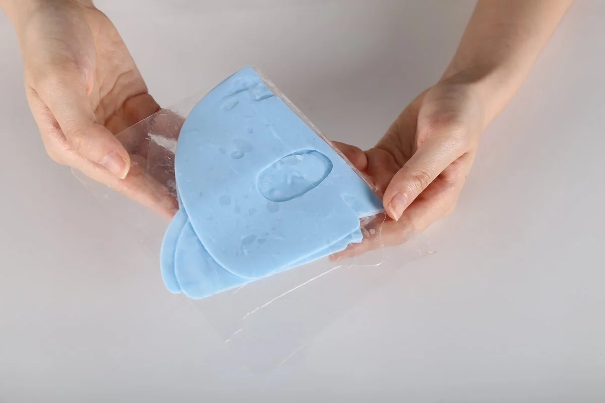 Cryotherapy Rubber Mask thumbnail 22