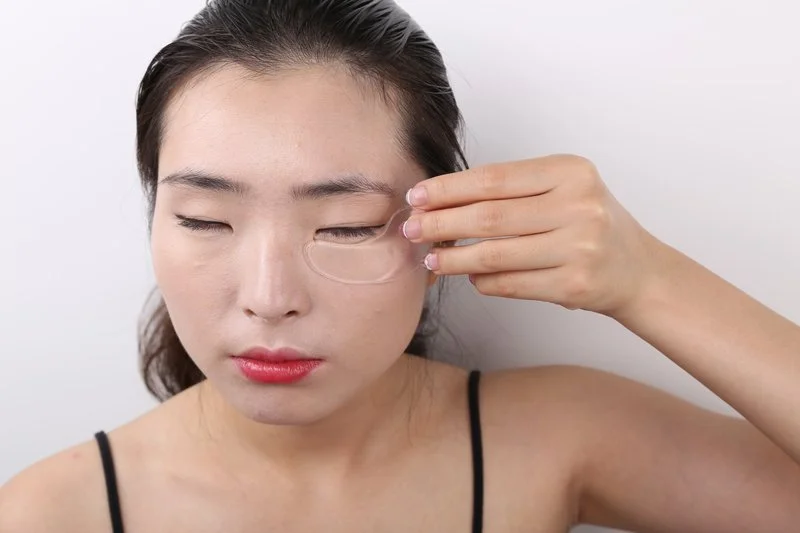 Crystal Collagen Eye Mask thumbnail 20