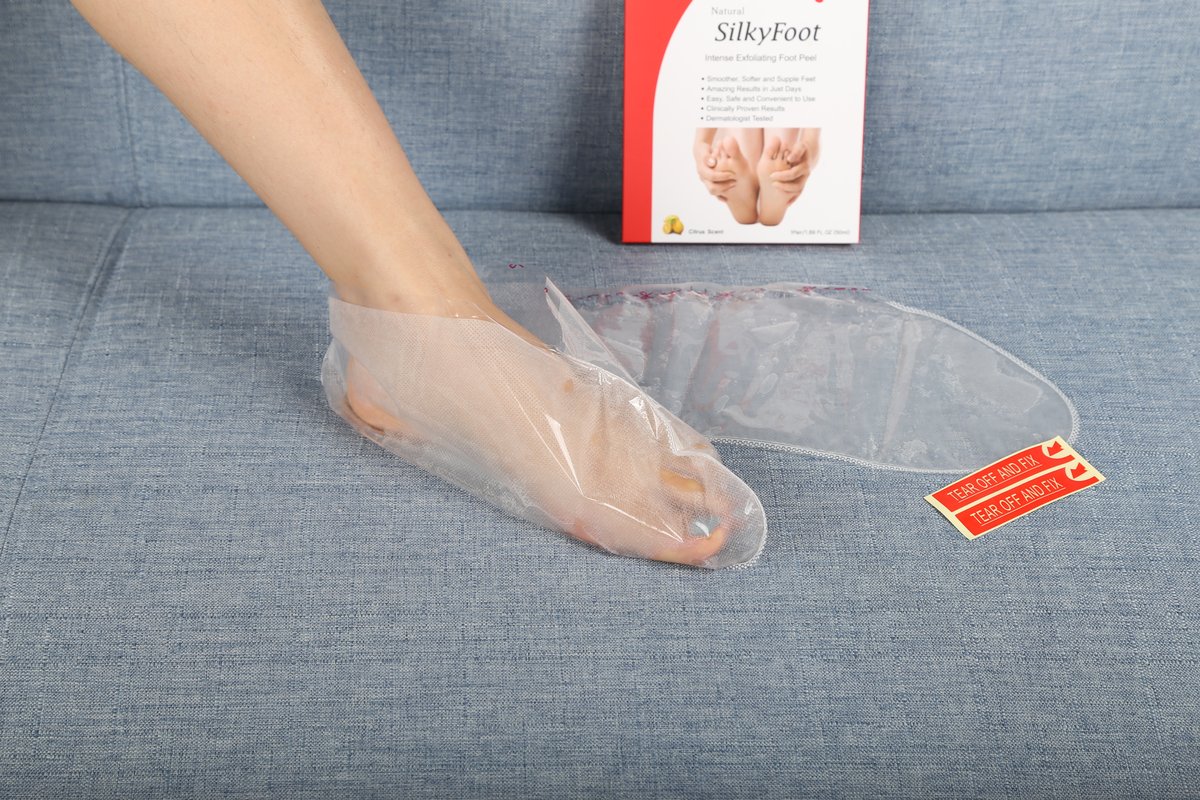 Exfoliating Foot Mask - 61