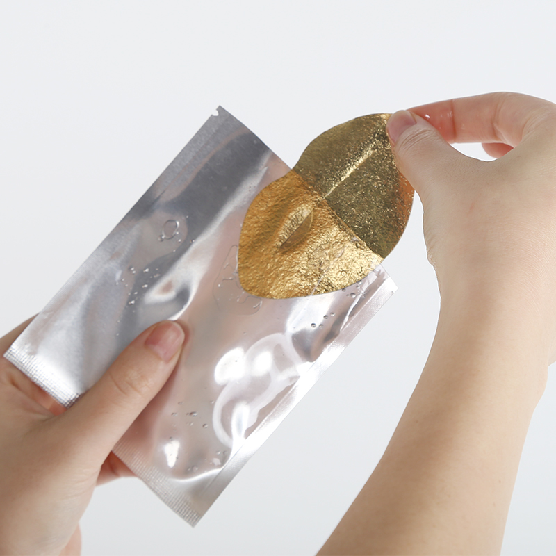 Gold Foil Lip Mask - 16
