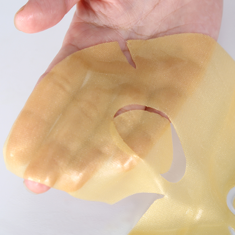 Gold Hydrogel Split-Face Mask - 4