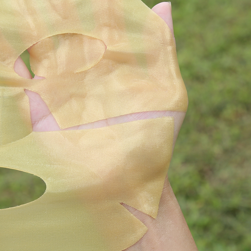 Gold Hydrogel Split-Face Mask - 10