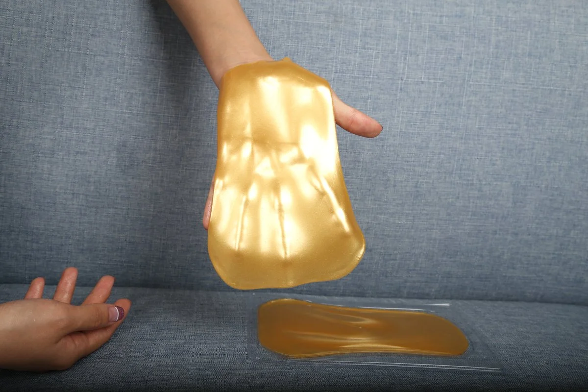 Golden Crystal Foot Mask - 25