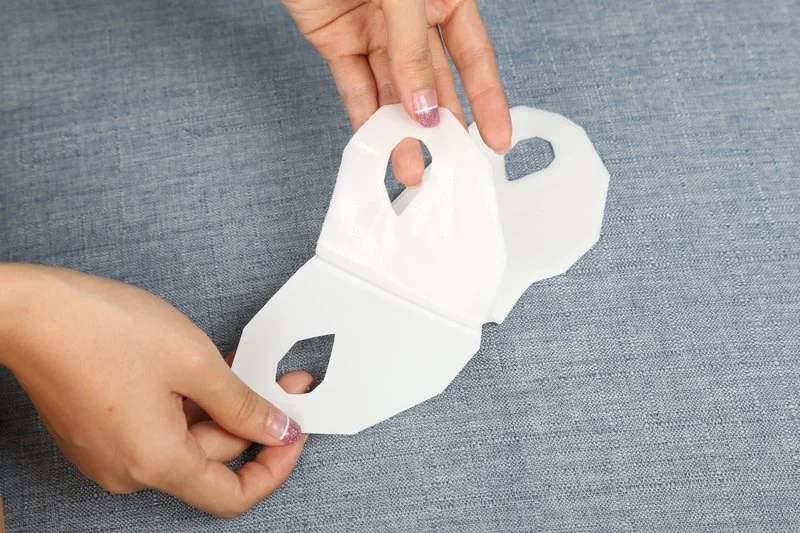 V-Lined Lifting Facial Mask - 16